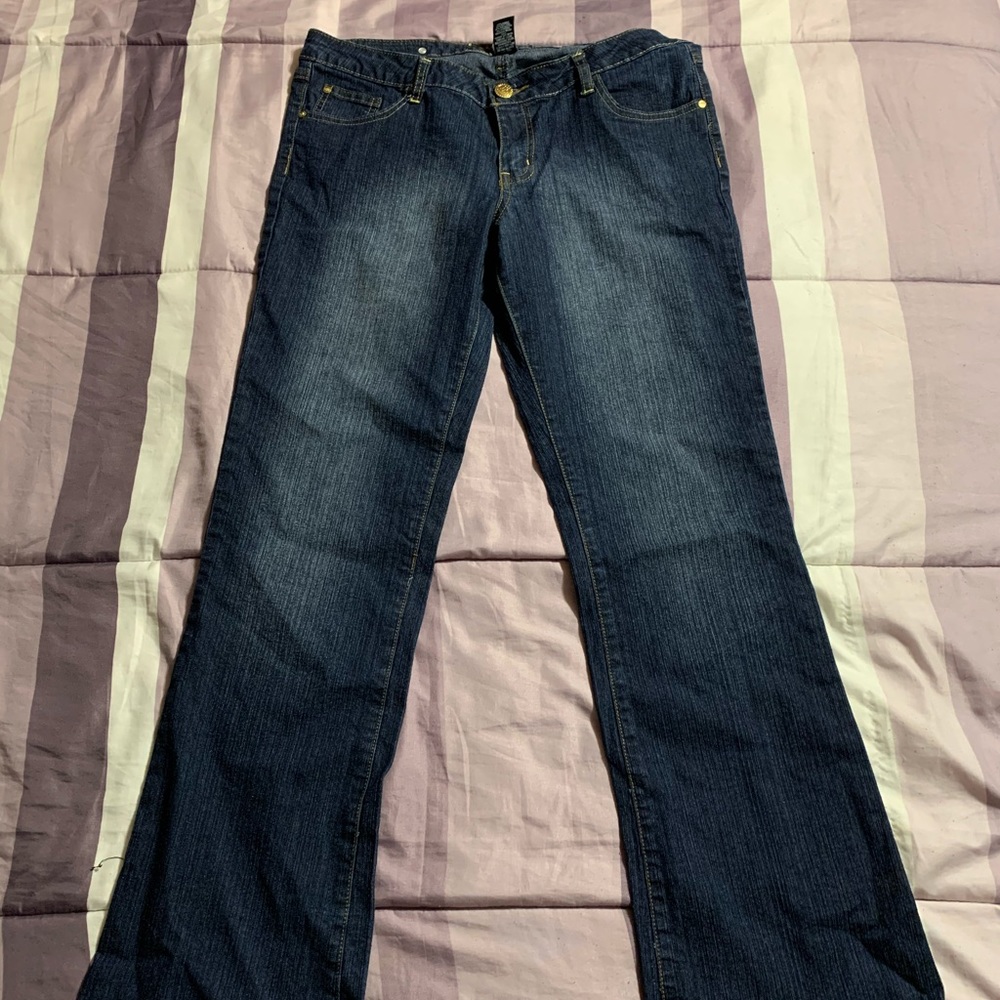 Women’s straight leg jeans